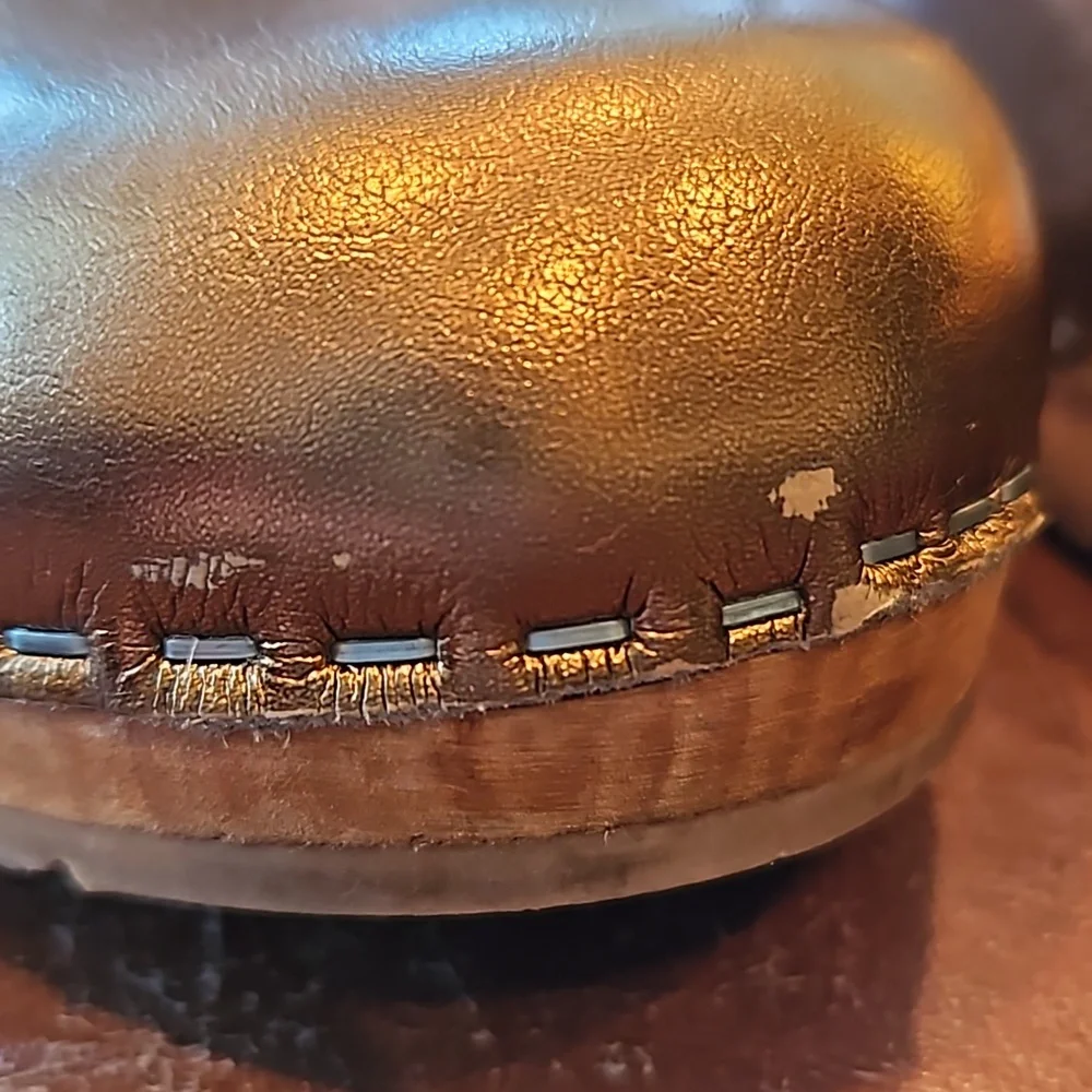 Clogs - Picture 5 of 7